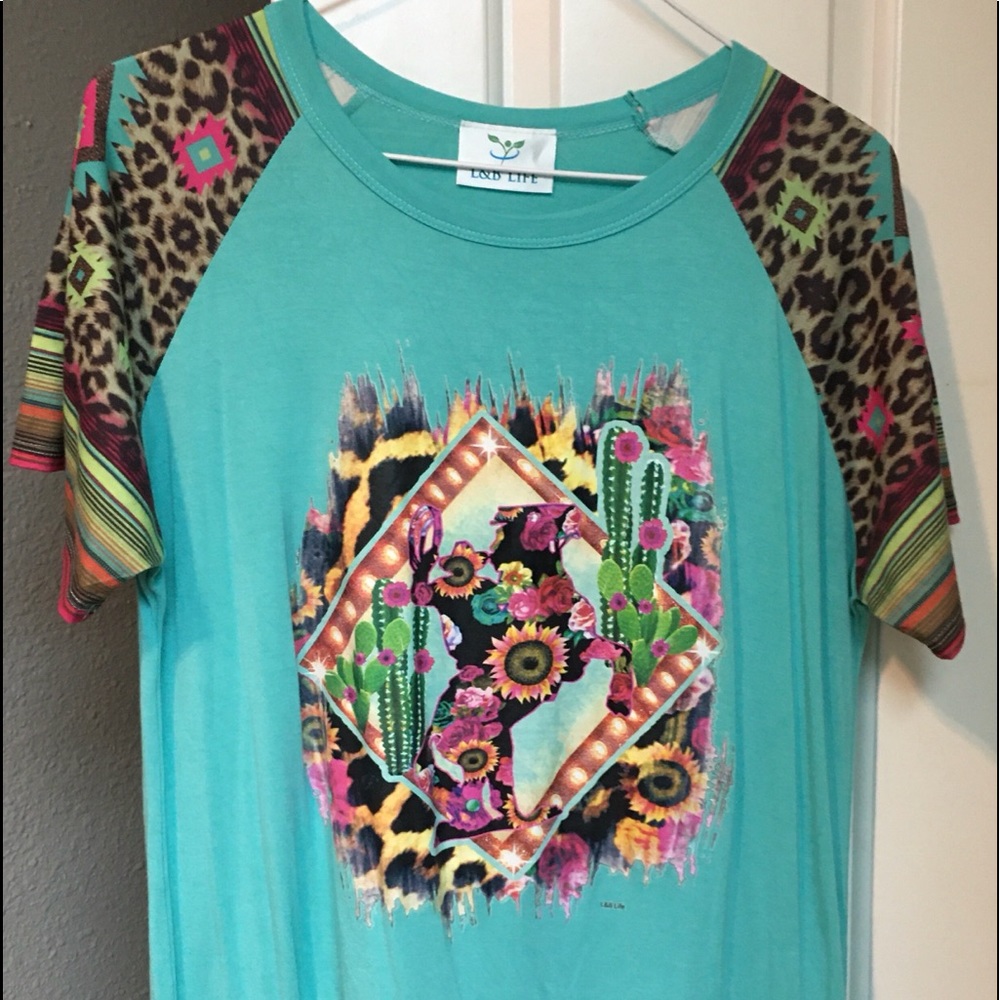 L&B Life brand; medium t-shirt
